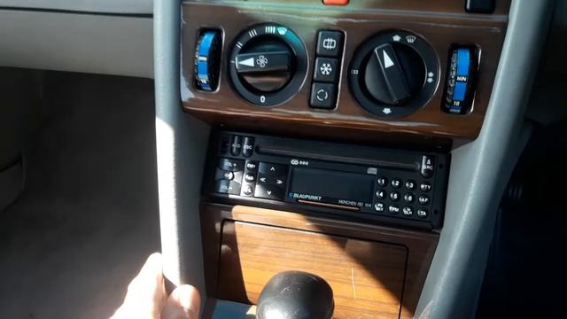 1989 Mercedes 300CE Ireland смотреть онлайн