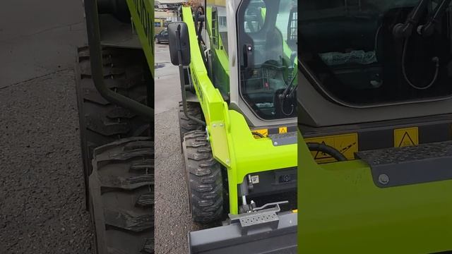 Мини-погрузчик Zoomlion ZS080V смотреть онлайн