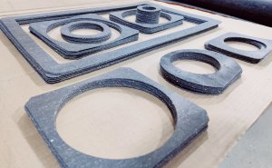 Плоттерная резка прокладок из паронита