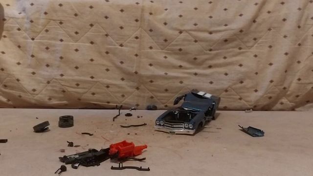 Giantess Crush Toy Car - Chevrolet Chevelle 1:18 #asmrcrushing #asmr #crush
