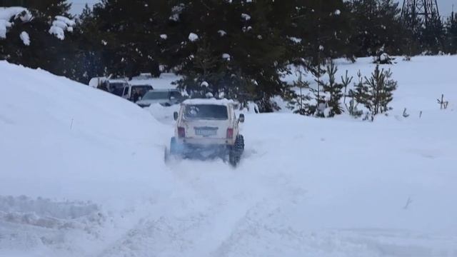 Понижение раздатки 3 к 1 на Ниве. Нива 4х4 на 33 колесах.
