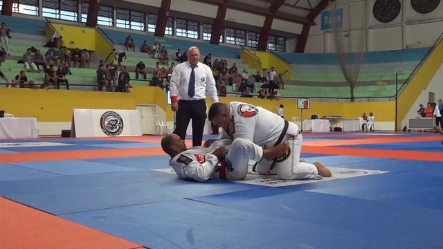 Otávio Natali x Erberth Santos - Brazil National Pro Jiu-Jitsu Championship Santo André - SP 2015 смотреть онлайн