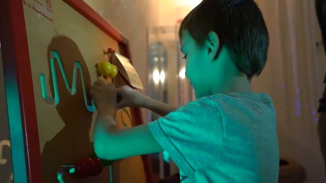 Анастасия Ракова посетила Центр содействия семейному воспитанию "Спутник" смотреть онлайн