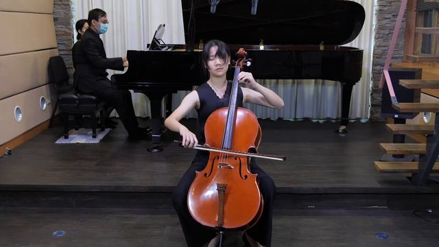 Cassado Requiebros -Jia Yun Chang смотреть онлайн