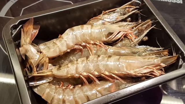 КРЕВЕТКИ и ОСЬМИНОГИ SHRIMPS and AXMINOGES смотреть онлайн