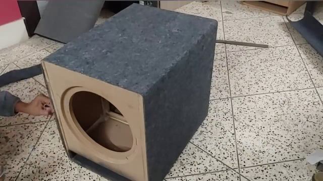 12 inch Subwoofer Build | 24Hz Deep Bass Enclosure | Timelapse смотреть онлайн