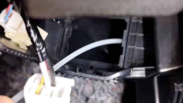 Gen4 Jimny - Cleaning the AirCon смотреть онлайн