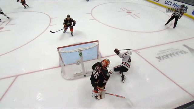John Gibson Unappreciative Of Sam Lafferty Running Into Him Behind The Goal