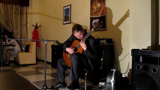 Fisenko in Le cafe Parisien.mp4 смотреть онлайн