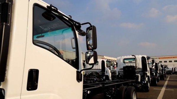 QINGLING AND ISUZU GIGA Heavy trucks