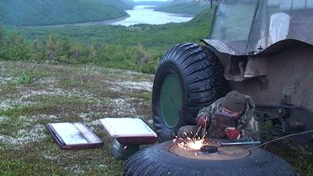 Поход на Кольский, сварка от аккумулятора Гарагашьяна смотреть онлайн