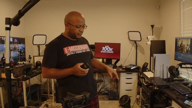 This In Ear Monitor Is Only $355 | Phenyx Pro PTM-22 смотреть онлайн