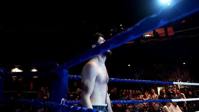 2 бой Мегабитвы 2 Рустам Вахабов (Липецк) VS Руслан Балаев (Тула) смотреть онлайн