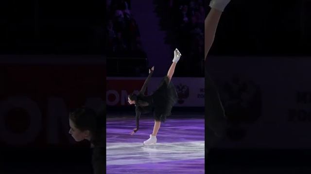 Kamila Valieva Wednesday . Камила Валиева танец Уэнсдэй 2022 #уэнсдей #wednesday #shorts смотреть онлайн