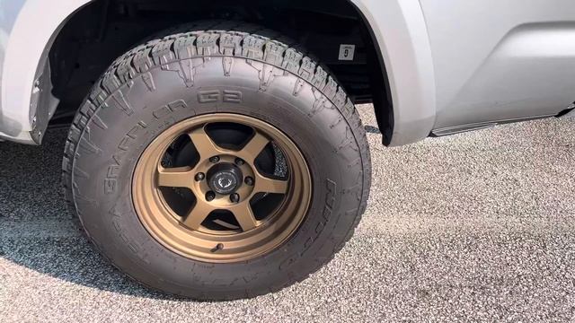 Will 33s Fit on Stock Toyota Tacoma смотреть онлайн
