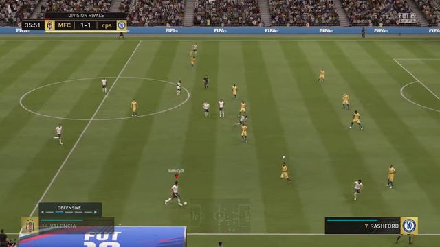 FIFA 19 | Mahrez's El Tornado Cross смотреть онлайн