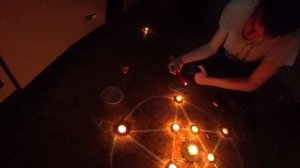 ВЫЗОВ ЯНДЕКС АЛИСЫ В 3:00 ЧАСА НОЧИ! НИКОГДА не ГОВОРИ с Алисой в 3 часа ночи! РОБОТ УБИЙЦА Алиса!