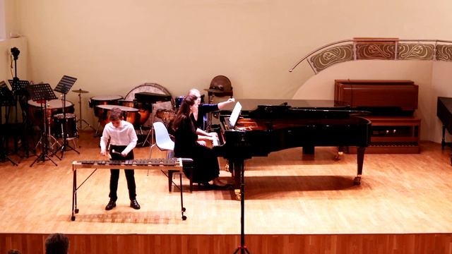 Л. Андерсон. «Fiddle-Faddle»