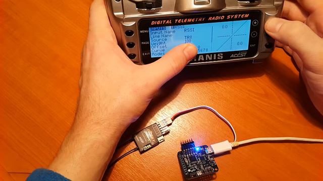Naze32+D4R-ll+Taranis+cleanflight(OSD)=вывод RSSI на OSD Прошивка Тараниса 2.0.17 смотреть онлайн