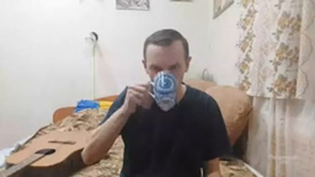 стрим. общение. песни под гитару. работает бот смотреть онлайн