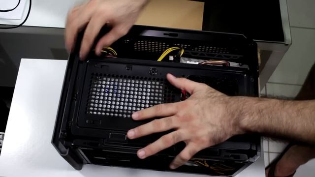 Montagem Mini ITX Cougar QBX i7 4770 e GTX 960 смотреть онлайн