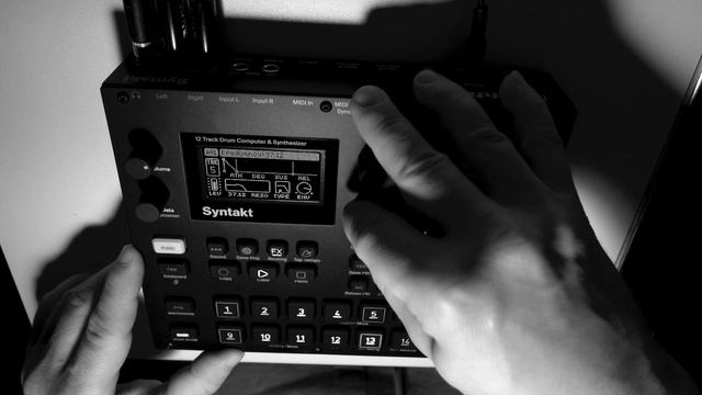Deep & dark techno jam with Syntakt смотреть онлайн