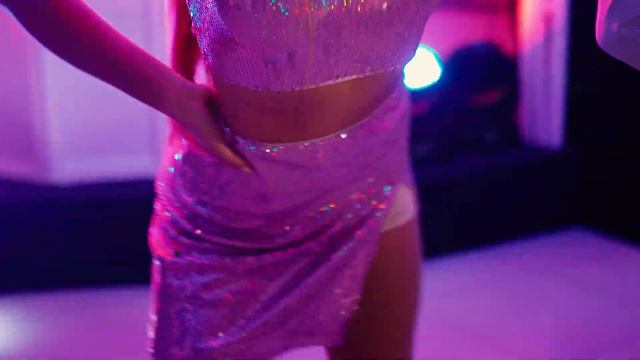 Dance Music Show смотреть онлайн