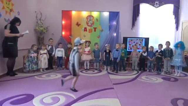 Мамин праздник. 3-4 года. 2018г. смотреть онлайн