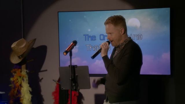 Mitch and Cam Are Moving to Missouri - Modern Family смотреть онлайн