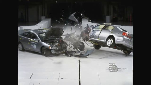 Mitsubishi Galant Vs Mitsubishi Galant Crash Test