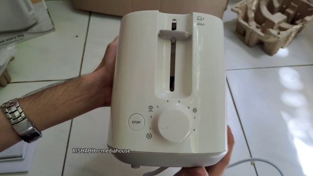 Philips Pop Up Toaster Review after 1 Month | HD2582 - Best Toaster? смотреть онлайн