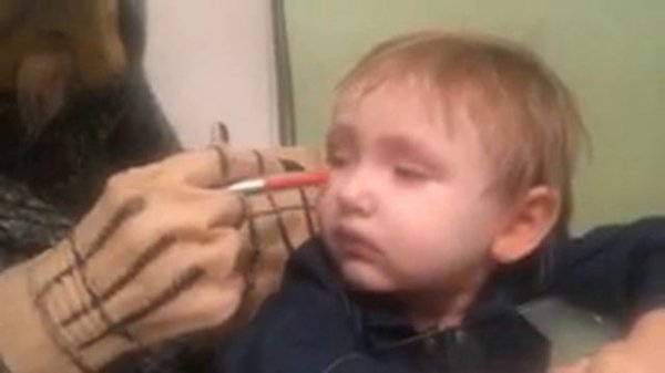 Ясмина КОТЁНОК делаем макияж аквагрим и играем с ВЕДЬМОЙ CAT face painting for kids entertainment