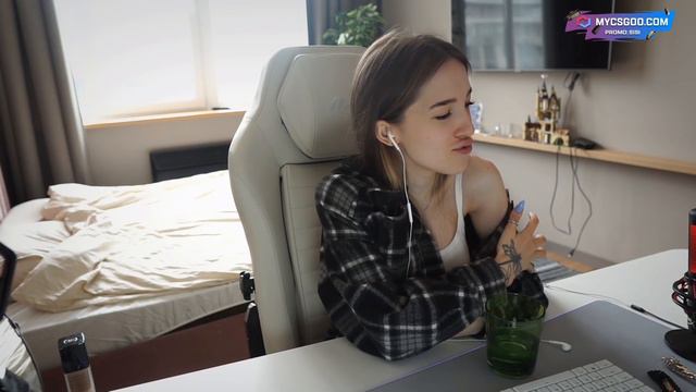 Генсуха о Прелестях Эвелона | У Генсухи на Счету 8 000 000 Рублей | Генсуха о Пропаже Сумки смотреть онлайн