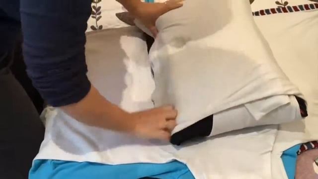 Как поместить весь гардероб в небольшой чемодан смотреть онлайн