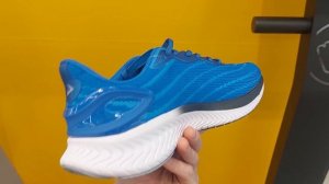 TOP 3 Бюджетных беговых кроссовок