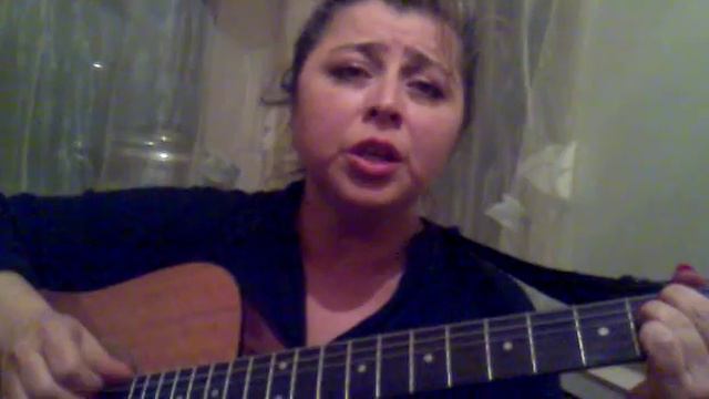 МАРИШКА ПОЁТ"ГОРОД ЗОЛОТОЙ " смотреть онлайн