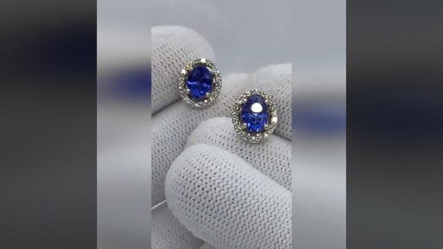 Золотые серьги с бриллиантами и природными танзанитами смотреть онлайн