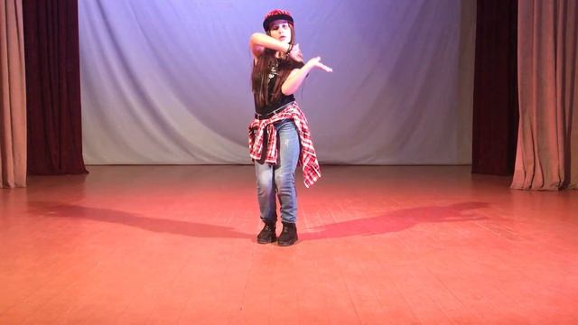 Арина Егорова. Танец "HIP-HOP" Группа "Импульс" смотреть онлайн