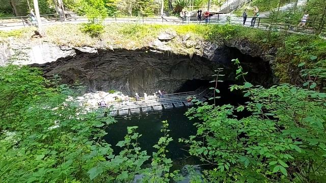 В Карелию на машине с собачкой. Мальтезе едет в парк Рускеала. Путешествие в одиночку без гостиниц смотреть онлайн