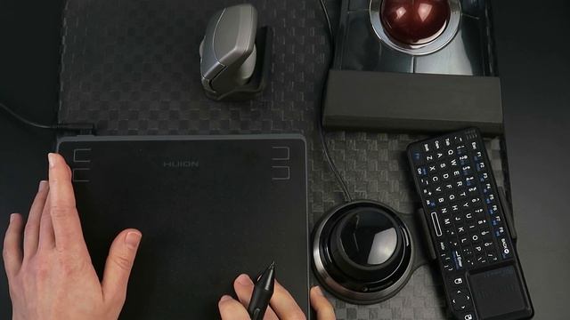 You Can't Buy Ergonomic Mice Like This (Free 3D Models) смотреть онлайн