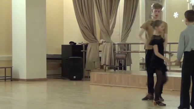 Тренировка по танцам у Анны смотреть онлайн