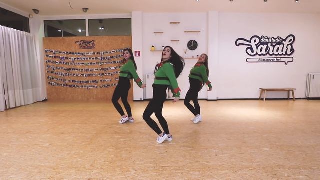 "JINGLE BELL ROCK MEAN GIRLS DANCE - MEGAN NICOLE" - Christmas Dance - Dansstudio Sarah Choreograph смотреть онлайн