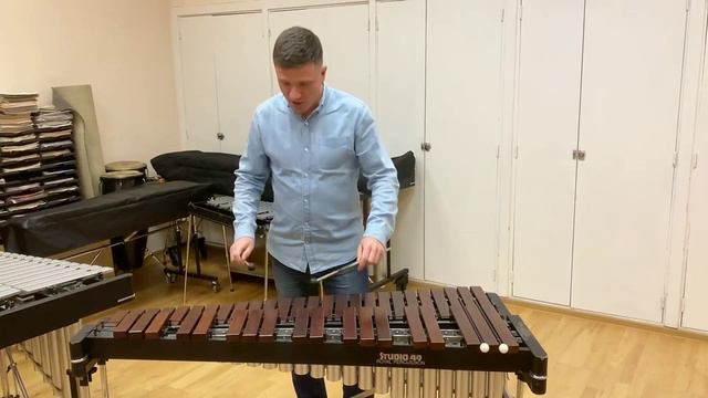 Ксилофон/Xylophone. Обзор ударных инструментов от преподавателя ДШИ им. Г.В. Свиридова. смотреть онлайн