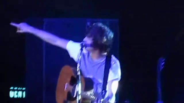 The Kooks - Seaside (Live Festival Hall 4/1/2012) смотреть онлайн