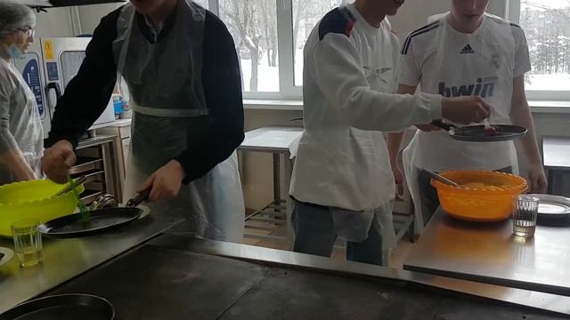 Масленица - мастер класс по выпечке блинов 2021 смотреть онлайн