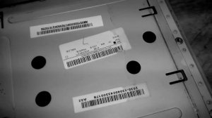 батарея ноутбука подключена но не заряжается мигает индикатор батареи и сети