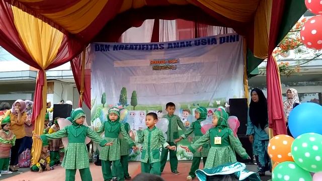 Menari Kupu Kupu 'paud Daarul Ilmi'