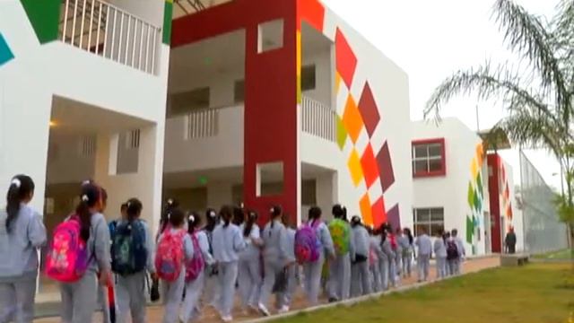 EC 475: UEM Guadalupe Larriva, un reflejo de la inversión en la educación смотреть онлайн