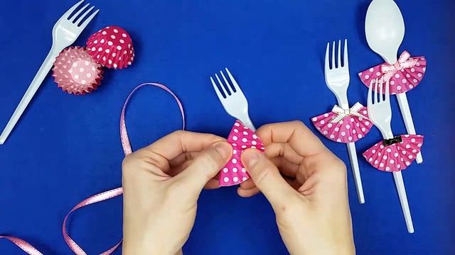 4 ИДЕИ украшений для одноразовых столовых приборов... смотреть онлайн