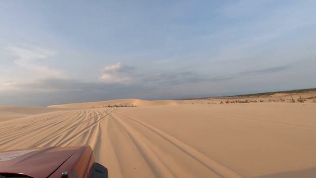 Вьетнам. Катание на джипе по дюнам. смотреть онлайн